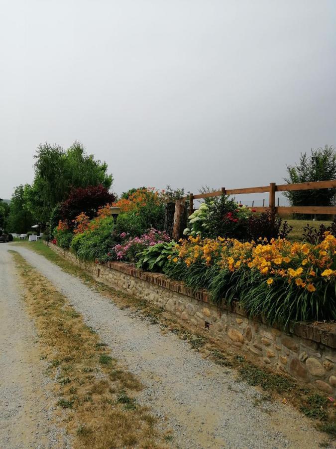 Cascina Stralla 파리글리아노 외부 사진