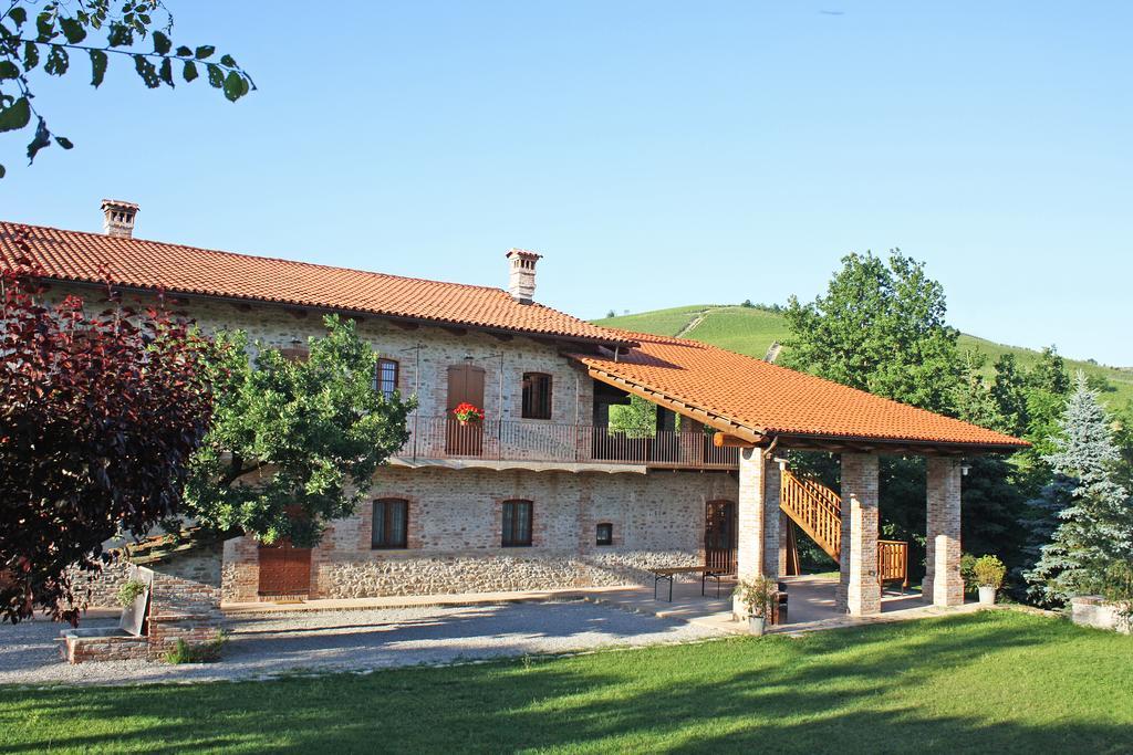 Cascina Stralla 파리글리아노 외부 사진