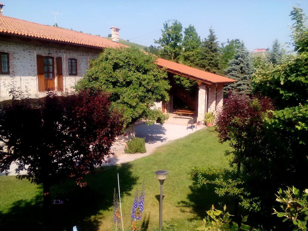 Cascina Stralla 파리글리아노 외부 사진